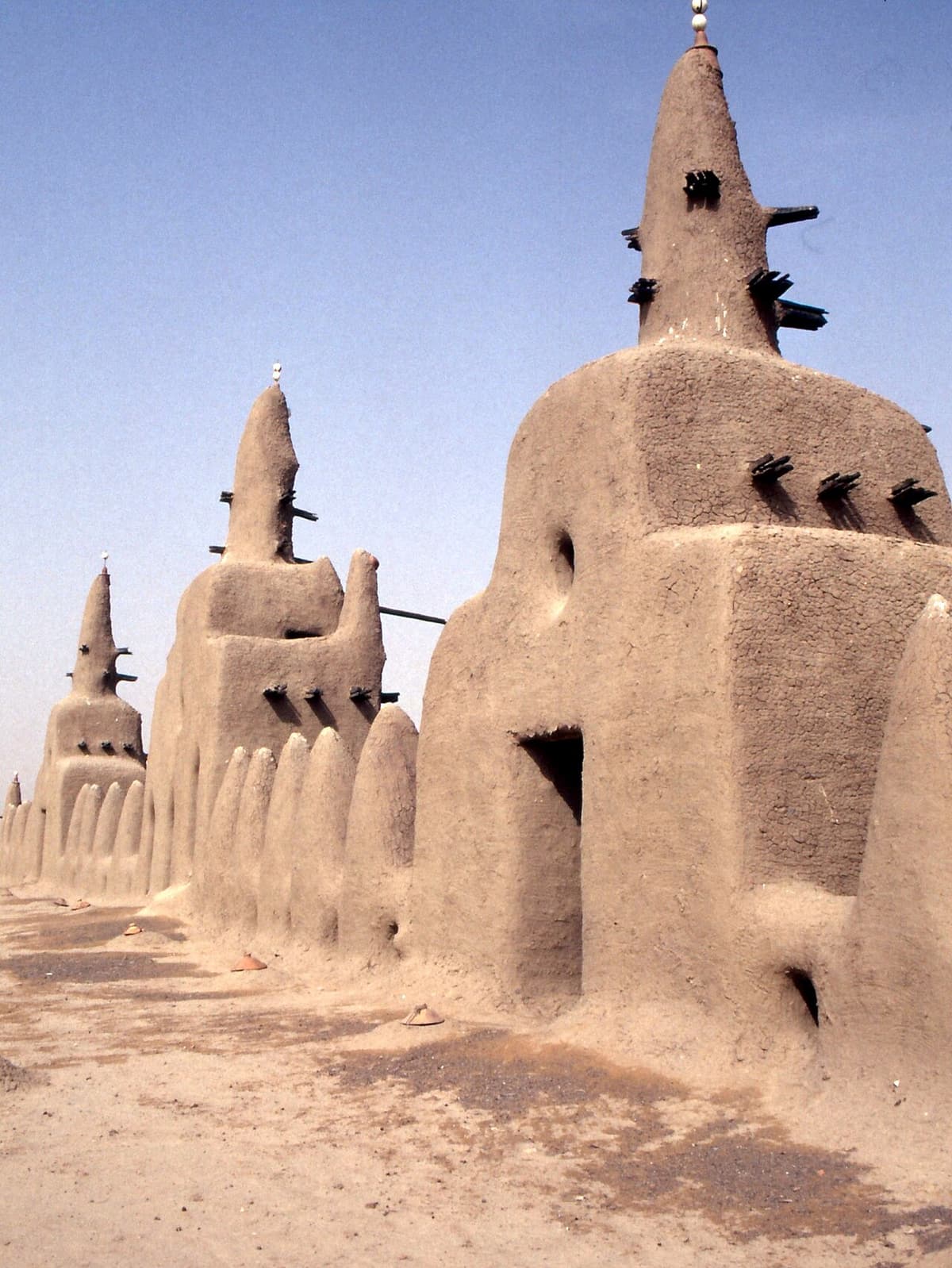 Cover - Djenn Moschee Dach 1990